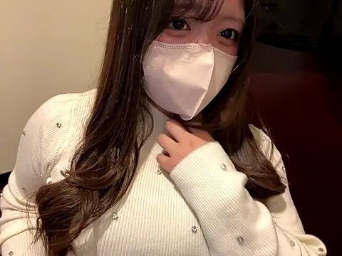 Snapshot of Atashi_Hcup chatting on 12/20/25, 01:07 Atashi Hcup online show from 12/20/25, 01:07