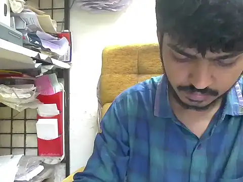 Snapshot of cute_modell chatting on 09/09/25, 12:59 cute modell online show from 09/09/25, 12:59