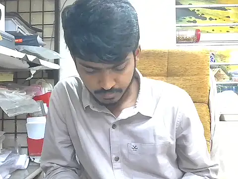 cute modell online show from 01/14/26, 12:33