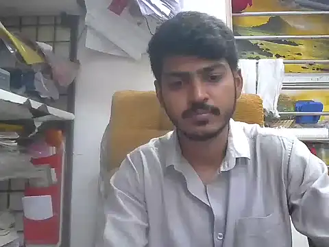 cute modell online show from 02/18/26, 08:32