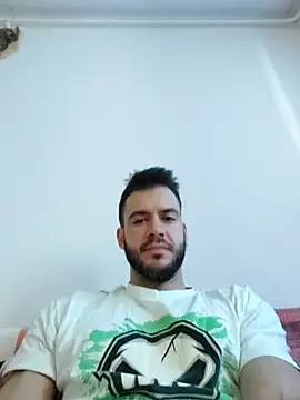 Snapshot of Razzfabz chatting on 09/27/25, 09:58 Razzfabz online show from 09/27/25, 09:58