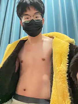 Snapshot of yfx468 chatting on 03/17/25, 03:18 yfx468 online show from 03/17/25, 03:18