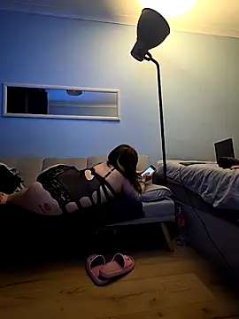 Snapshot of vanillachocduo chatting on 03/05/25, 02:14 vanillachocduo online show from 03/05/25, 02:14