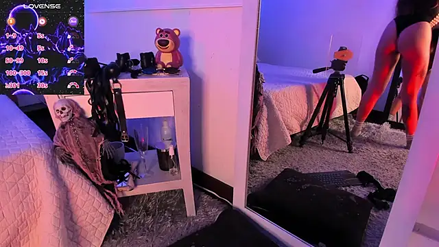 coral jonesss online show from 01/15/26, 04:22