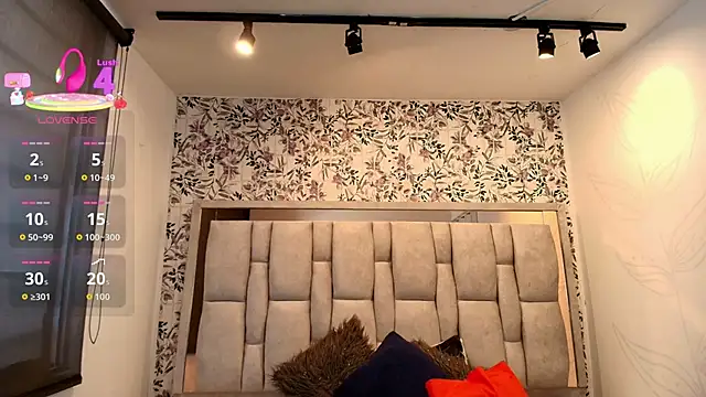 Victoria Adamns online show from 03/07/26, 12:02