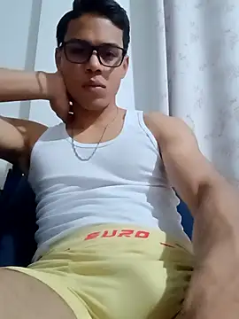 HornyTiger744 online show from 11/12/25, 02:45