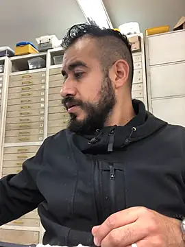 leonardohot1987 online show from 02/04/25, 05:34