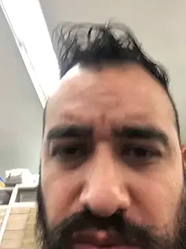 leonardohot1987 online show from 02/06/25, 04:25