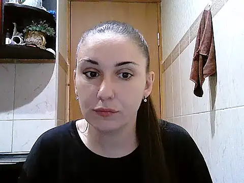 Yuliia30 online show from 10/05/25, 03:21