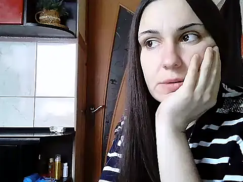 Yuliia30 online show from 02/01/26, 07:51