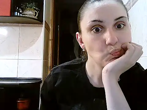 Yuliia30 online show from 03/26/26, 07:08