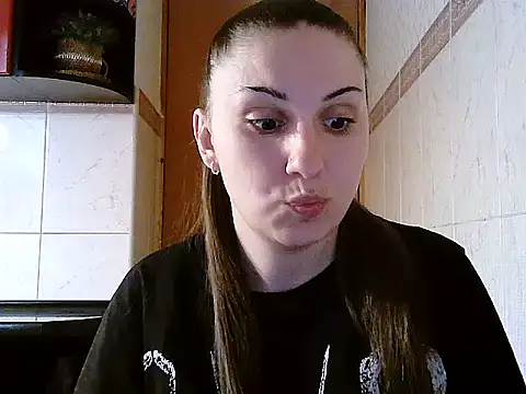 Yuliia30 online show from 04/07/26, 12:16