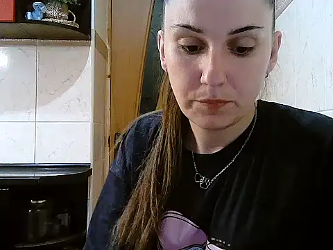 Snapshot of Yuliia30 chatting on 05/31/26, 06:09 Yuliia30 online show from 05/31/26, 06:09