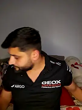 Snapshot of Mehmet2304 chatting on 01/24/25, 08:22 Mehmet2304 online show from 01/24/25, 08:22