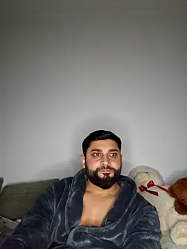 Snapshot of Mehmet2304 chatting on 01/29/25, 01:16 Mehmet2304 online show from 01/29/25, 01:16