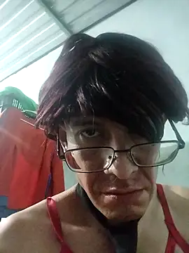 Snapshot of Carlysexy chatting on 11/21/25, 04:33 Carlysexy online show from 11/21/25, 04:33