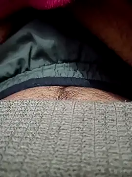 Snapshot of yours_tanmay chatting on 01/13/25, 04:41 yours tanmay online show from 01/13/25, 04:41