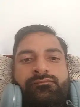 Snapshot of gawwalibhabhi_24 chatting on 11/01/25, 07:32 gawwalibhabhi 24 online show from 11/01/25, 07:32