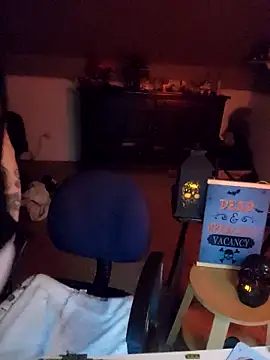 Snapshot of SoxxyNsh chatting on 11/01/25, 12:23 SoxxyNsh online show from 11/01/25, 12:23