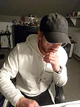 Snapshot of SoxxyNsh chatting on 11/08/25, 10:19 SoxxyNsh online show from 11/08/25, 10:19