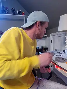 Snapshot of SoxxyNsh chatting on 11/21/25, 04:16 SoxxyNsh online show from 11/21/25, 04:16