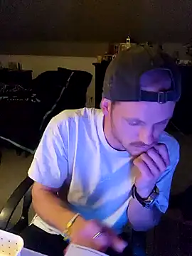 Snapshot of SoxxyNsh chatting on 11/30/25, 02:59 SoxxyNsh online show from 11/30/25, 02:59