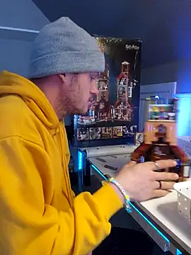 Snapshot of SoxxyNsh chatting on 12/02/25, 05:08 SoxxyNsh online show from 12/02/25, 05:08