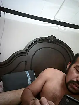 Goloso2423 online show from 11/03/25, 07:09