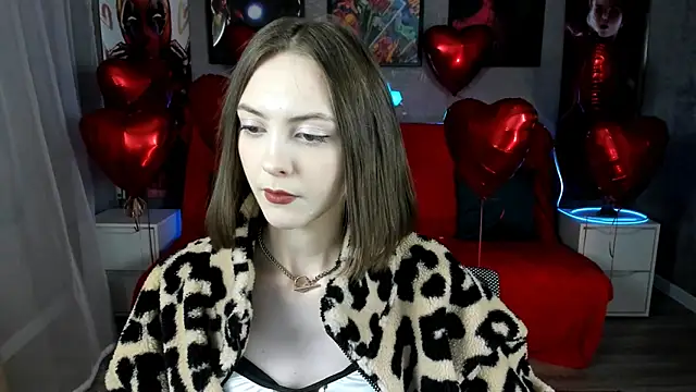 Snapshot of JesssWalker chatting on 02/13/25, 08:24 JesssWalker online show from 02/13/25, 08:24