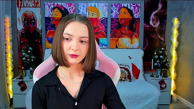 Snapshot of JesssWalker chatting on 12/14/25, 06:56 JesssWalker online show from 12/14/25, 06:56