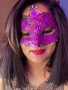 Snapshot of Ayeshaa__25 chatting on 03/12/25, 10:05 Ayeshaa  25 online show from 03/12/25, 10:05