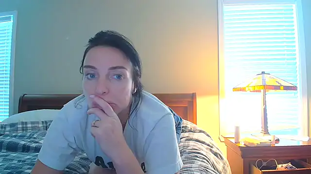 KattyFR online show from 09/11/25, 10:21