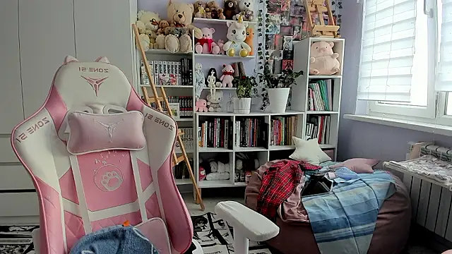 Catharsisi online show from 03/14/26, 01:27