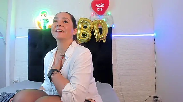 Snapshot of Miiss_eva chatting on 09/25/25, 11:58 Miiss eva online show from 09/25/25, 11:58