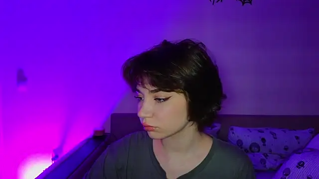 Snapshot of CassJonn chatting on 11/28/25, 07:27 CassJonn online show from 11/28/25, 07:27