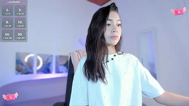 Snapshot of Kathe_slim chatting on 10/30/25, 04:08 Kathe slim online show from 10/30/25, 04:08