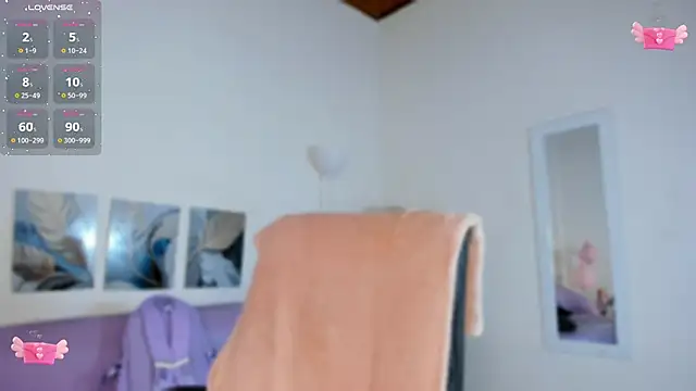 Snapshot of Kathe_slim chatting on 11/18/25, 04:22 Kathe slim online show from 11/18/25, 04:22