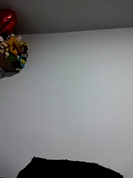 Snapshot of CHARLOTTE_1711 chatting on 10/23/25, 03:50 CHARLOTTE 1711 online show from 10/23/25, 03:50