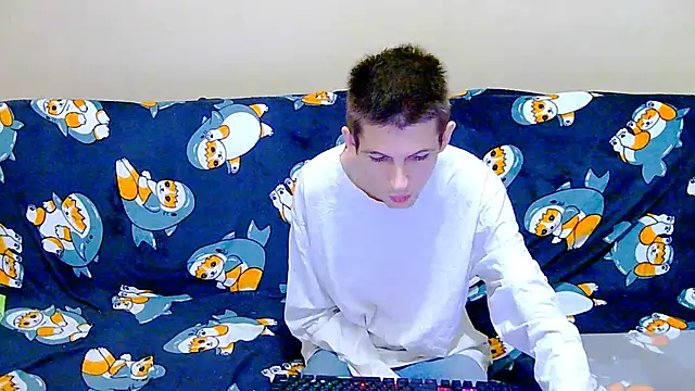 Lester Broo online show from 12/21/25, 05:53