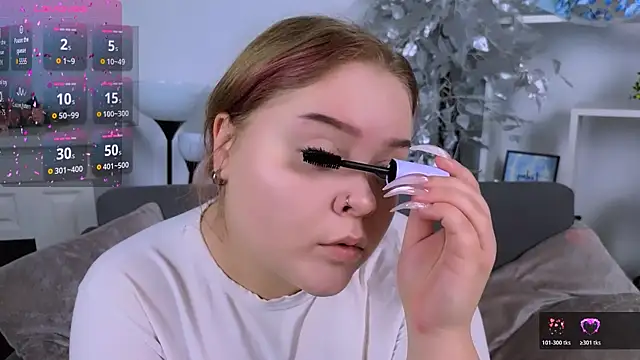 Erica  Alta online show from 12/02/25, 06:30