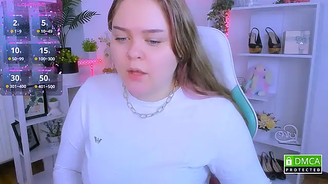 Erica  Alta online show from 12/15/25, 06:50