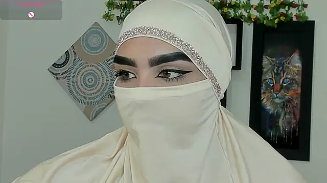 Maissa Alabi online show from 10/22/25, 09:47