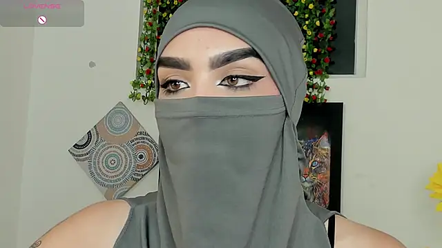 Maissa Alabi online show from 10/23/25, 04:17