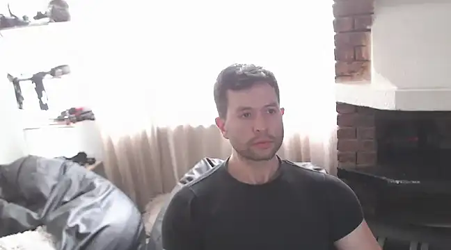 Snapshot of hairyncuteass chatting on 01/13/25, 02:00 hairyncuteass online show from 01/13/25, 02:00