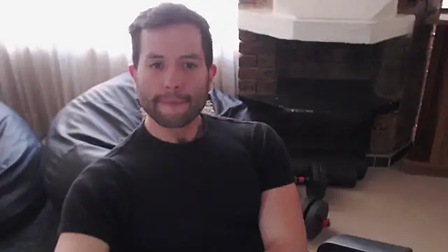 Snapshot of hairyncuteass chatting on 01/23/25, 02:50 hairyncuteass online show from 01/23/25, 02:50