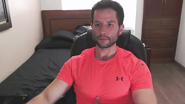 Snapshot of hairyncuteass chatting on 02/05/25, 07:20 hairyncuteass online show from 02/05/25, 07:20