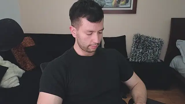 Snapshot of hairyncuteass chatting on 03/06/25, 09:31 hairyncuteass online show from 03/06/25, 09:31