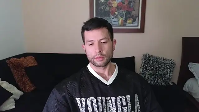 Snapshot of hairyncuteass chatting on 03/13/25, 08:32 hairyncuteass online show from 03/13/25, 08:32