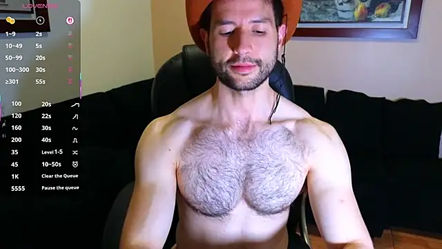 Snapshot of hairyncuteass chatting on 10/11/25, 01:16 hairyncuteass online show from 10/11/25, 01:16