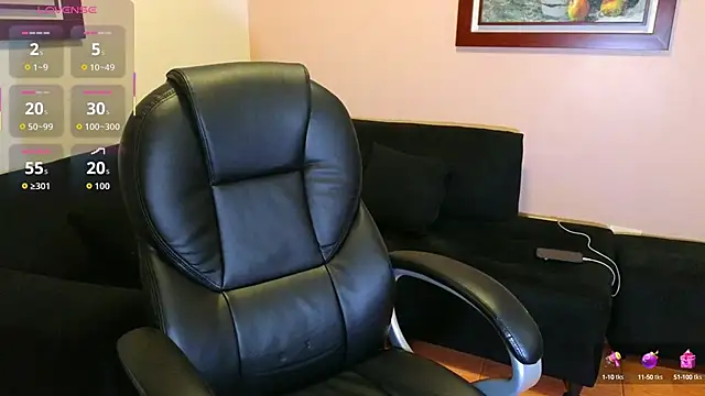 Snapshot of hairyncuteass chatting on 10/17/25, 01:20 hairyncuteass online show from 10/17/25, 01:20